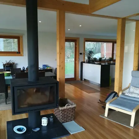 Wooden House 民宿 阿尔库什迪瓦尔德维什